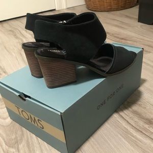 Tom’s Heels 9.5
